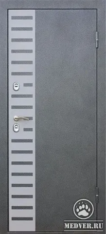 Дверь в стиле техно-3